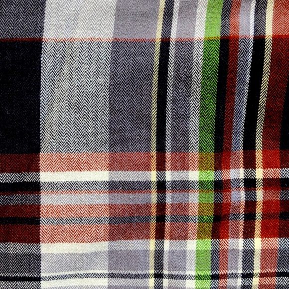 Men’s button down - Picture 2 of 4
